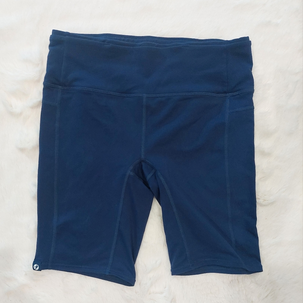 oiselle Omazing Shorts